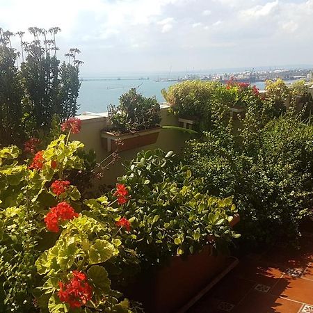 Amanda'S Panorama Apartman Taranto Kültér fotó