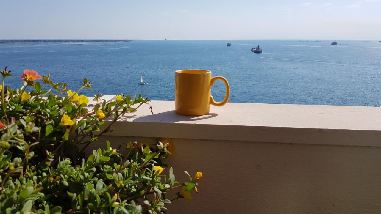 Amanda'S Panorama Apartman Taranto Kültér fotó