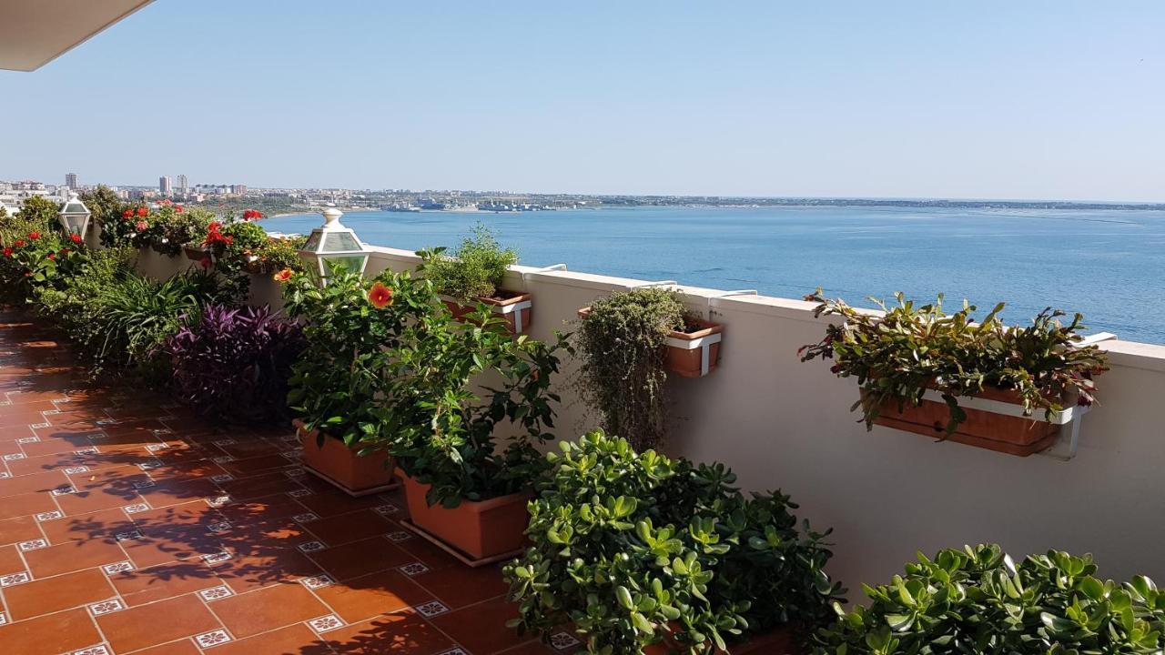 Amanda'S Panorama Apartman Taranto Kültér fotó