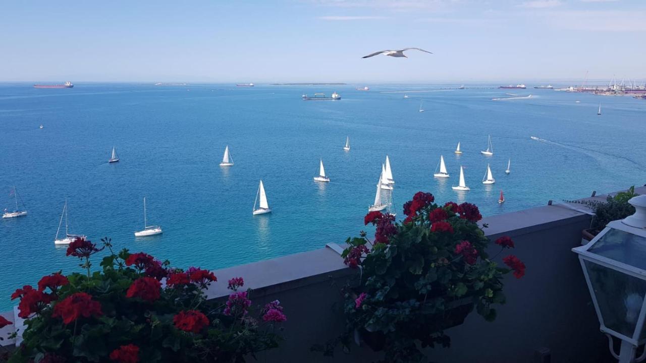 Amanda'S Panorama Apartman Taranto Kültér fotó